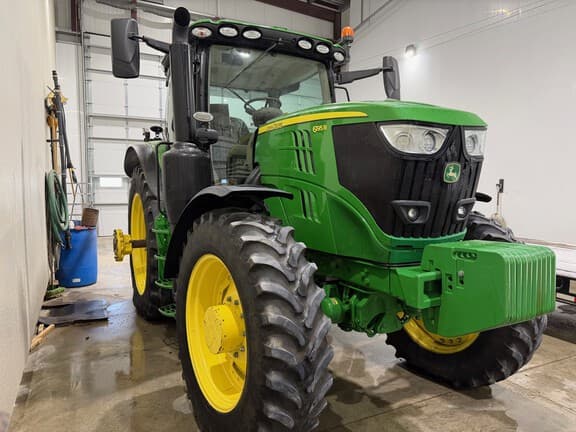 Image of John Deere 6195R equipment image 1