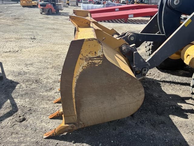 Image of John Deere 624K-II equipment image 4