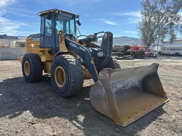 Image of John Deere 624K-II equipment image 1