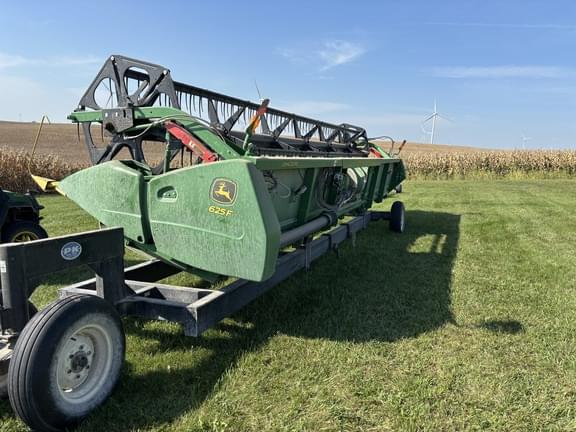 Image of John Deere 625F equipment image 1