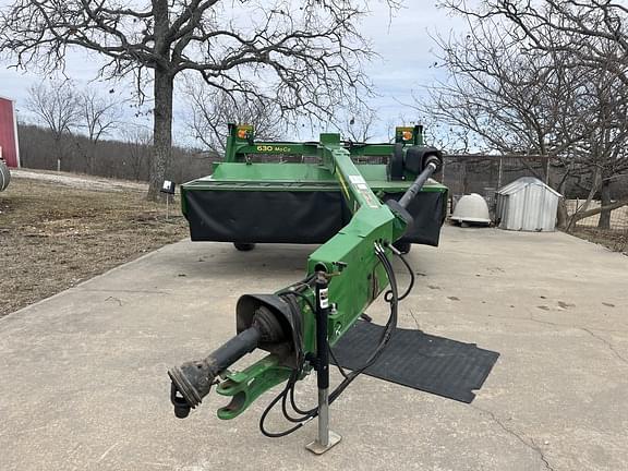 Image of John Deere 630 equipment image 1