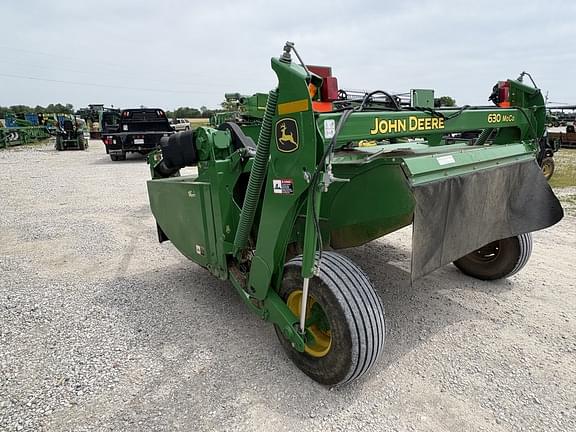 Image of John Deere 630 MoCo equipment image 4