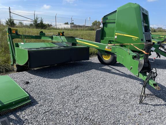 Image of John Deere 630 equipment image 1