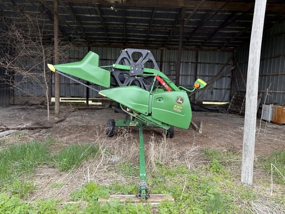 Image of John Deere 630F equipment image 1