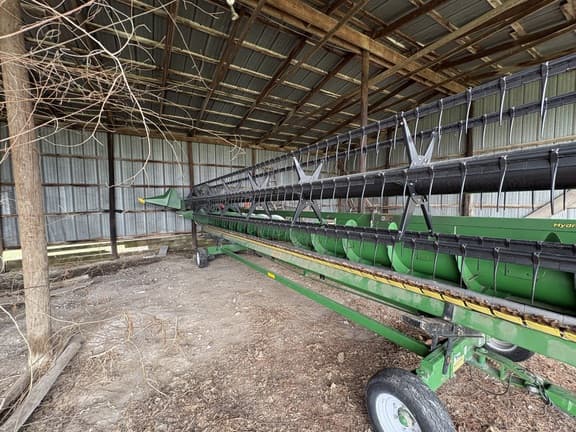 Image of John Deere 630F equipment image 2