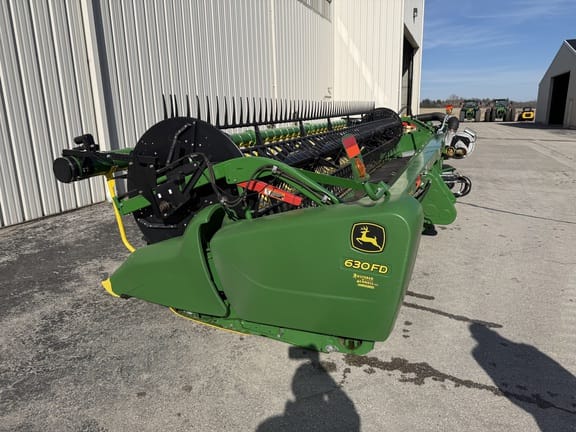 2018 John Deere 630FD Equipment Image0
