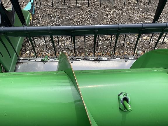 Image of John Deere 635F equipment image 4
