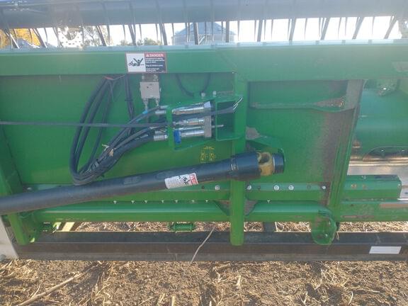 Image of John Deere 635F equipment image 3