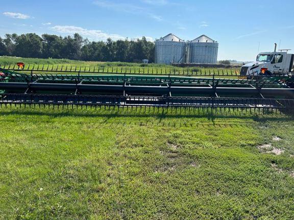 Image of John Deere 635FD equipment image 1