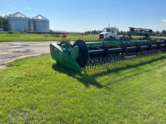 Image of John Deere 635FD equipment image 2