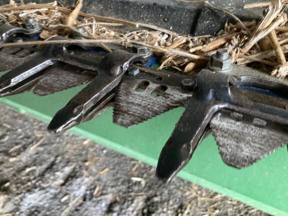 Image of John Deere 635FD equipment image 3