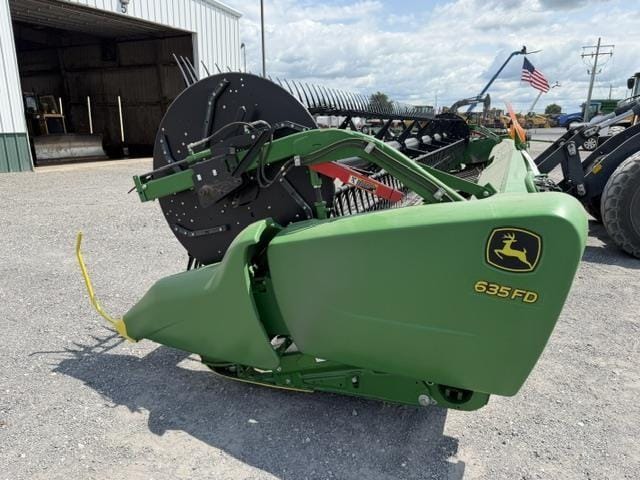 2018 John Deere 635FD Equipment Image0