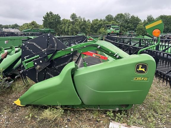 Image of John Deere 635FD equipment image 1