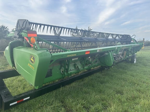 2018 John Deere 635FD Equipment Image0