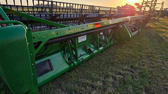 Image of John Deere 635FD equipment image 3