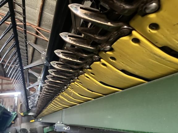 Image of John Deere 635FD equipment image 4