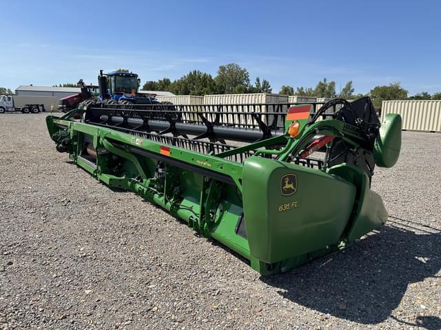 Image of John Deere 635FD equipment image 4