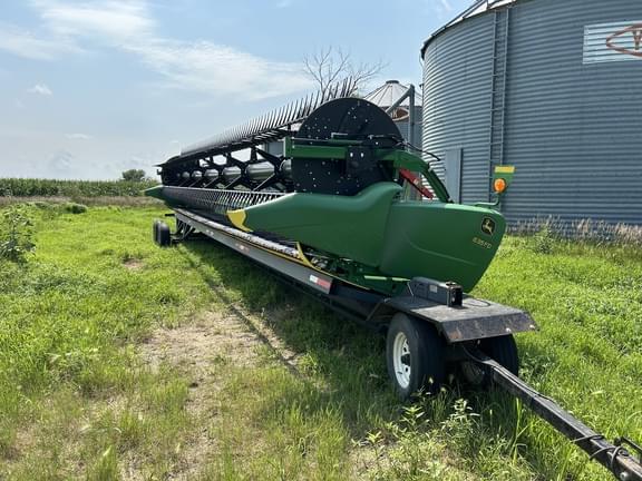 Image of John Deere 635FD equipment image 4