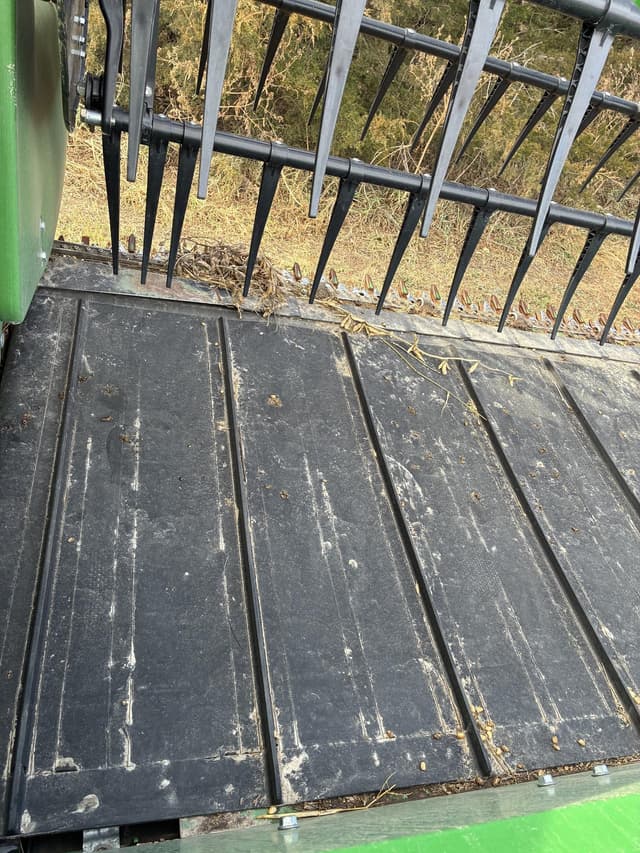 Image of John Deere 635FD equipment image 2