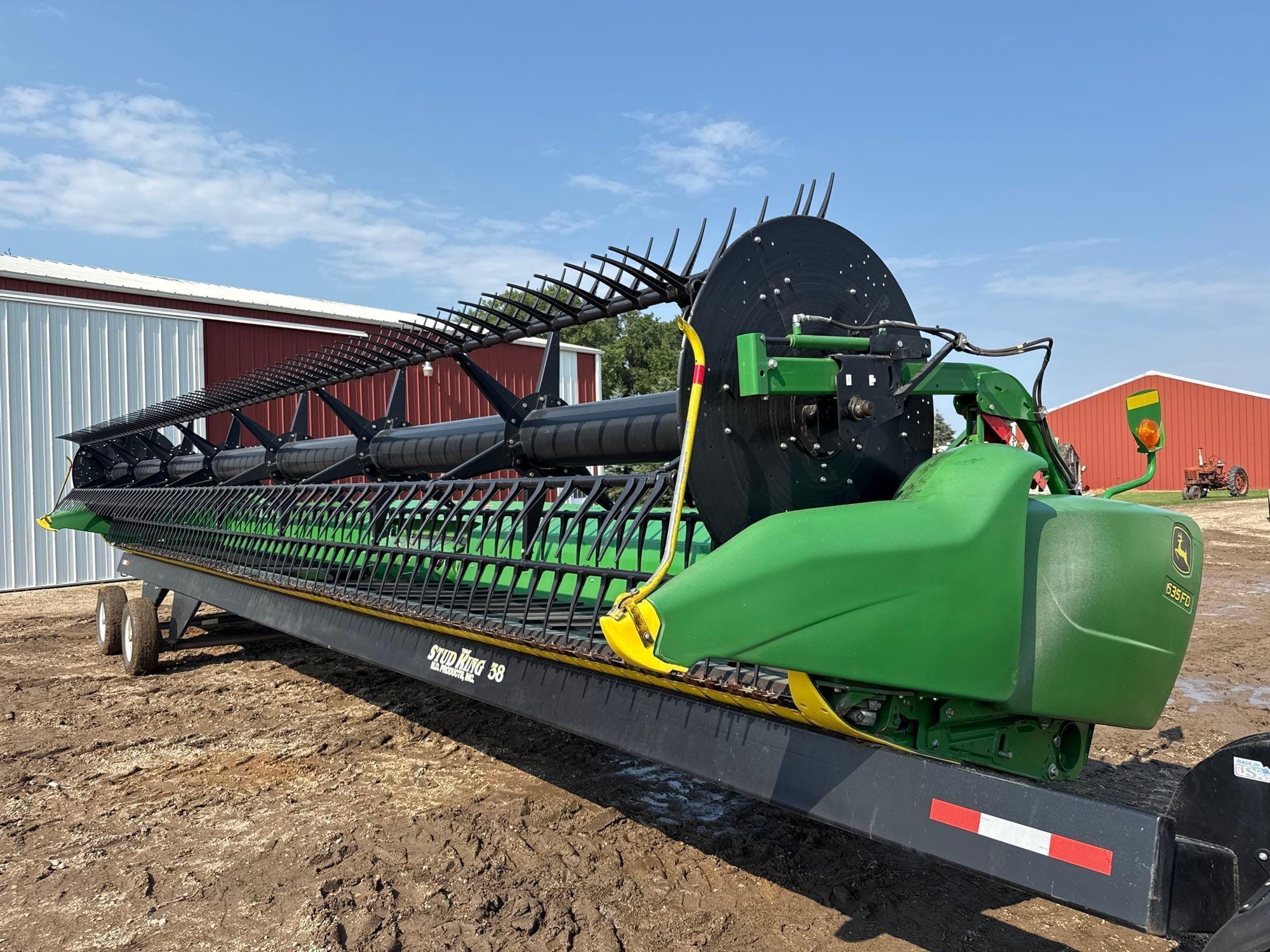 2018 John Deere 635FD Equipment Image0