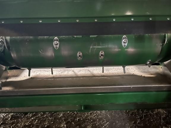 Image of John Deere 635FD equipment image 3