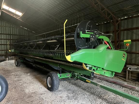 Image of John Deere 635FD equipment image 1