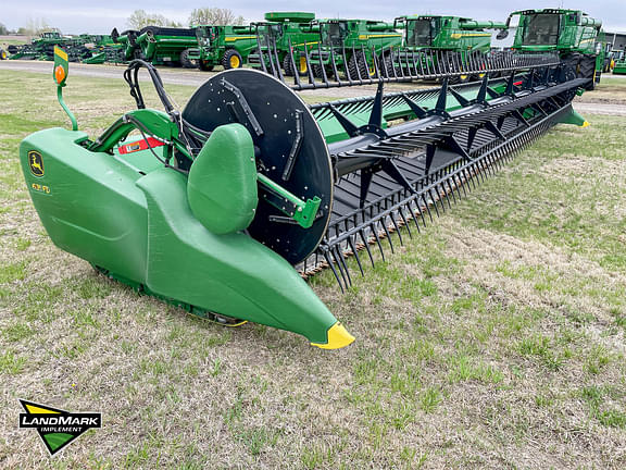 Image of John Deere 635FD equipment image 2