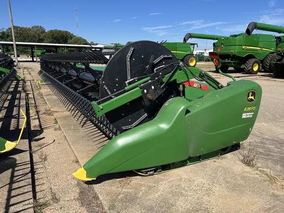 Image of John Deere 635FD Primary image