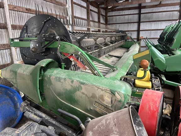 Image of John Deere 635FD equipment image 1