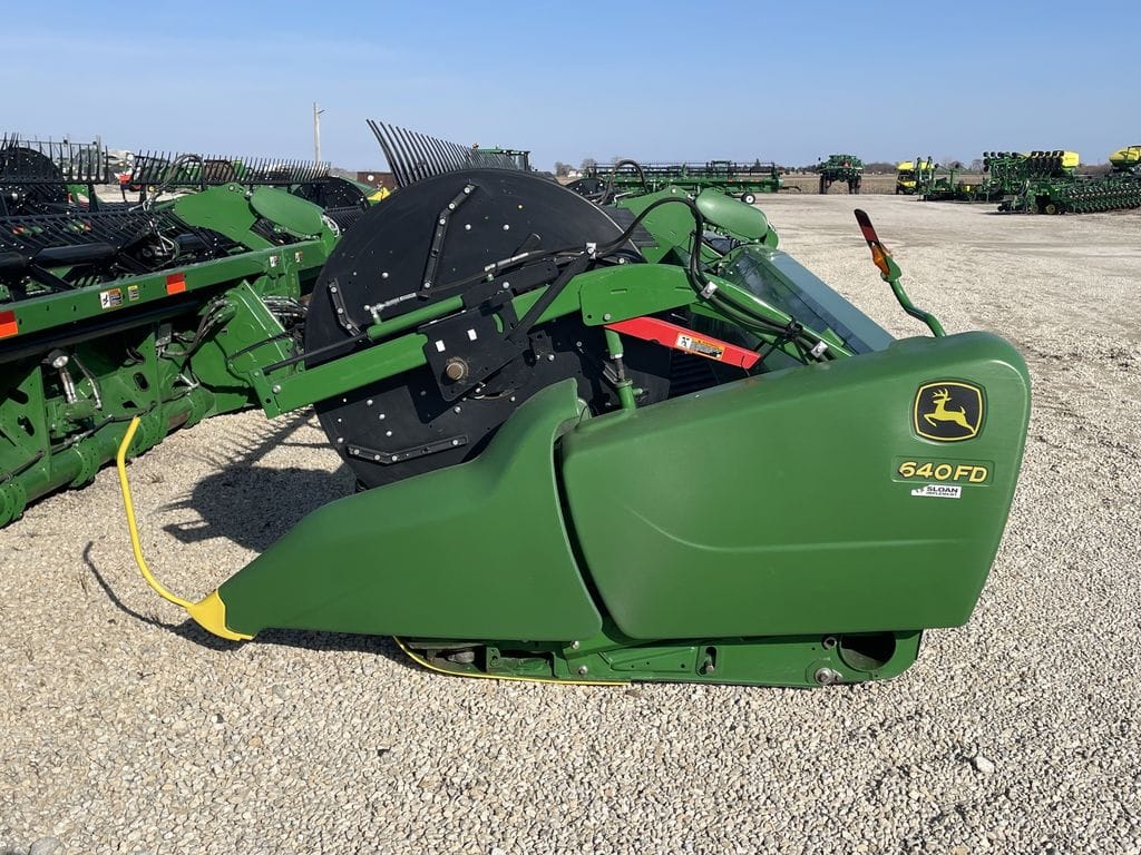 Main image John Deere 640FD