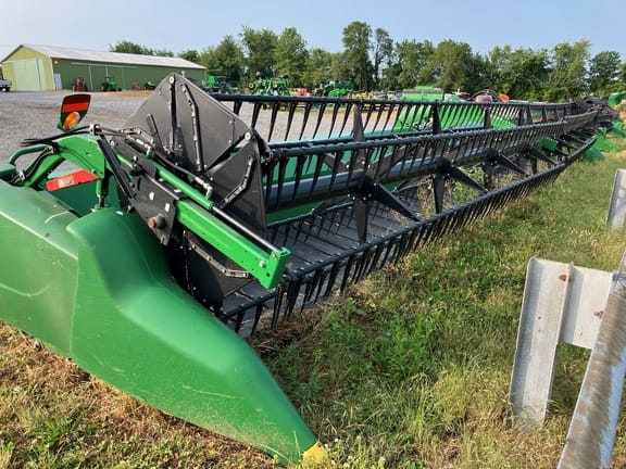 2018 John Deere 640FD Equipment Image0