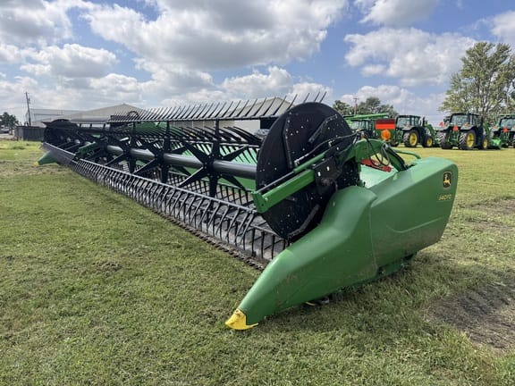 2018 John Deere 640FD Equipment Image0