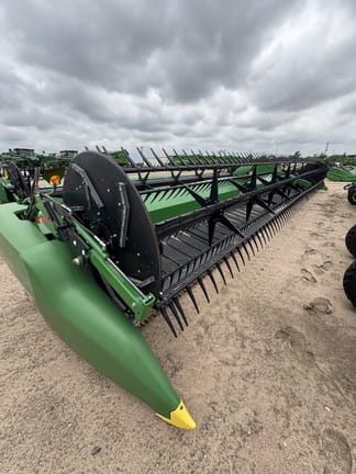 2018 John Deere 640FD Equipment Image0