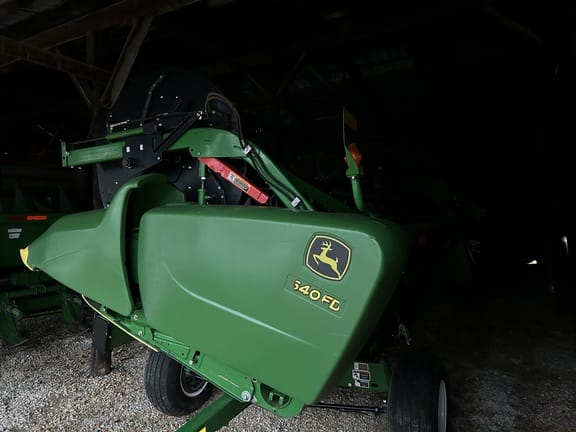 2018 John Deere 640FD Equipment Image0