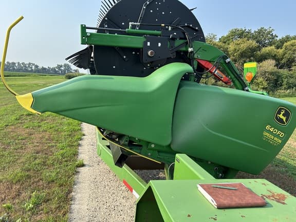 Image of John Deere 640FD equipment image 2