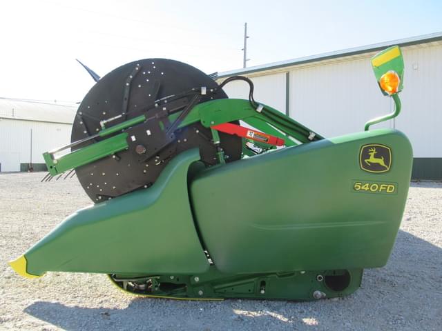 Image of John Deere 640FD equipment image 2