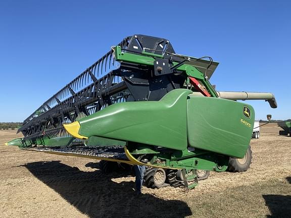 2018 John Deere 640FD Equipment Image0