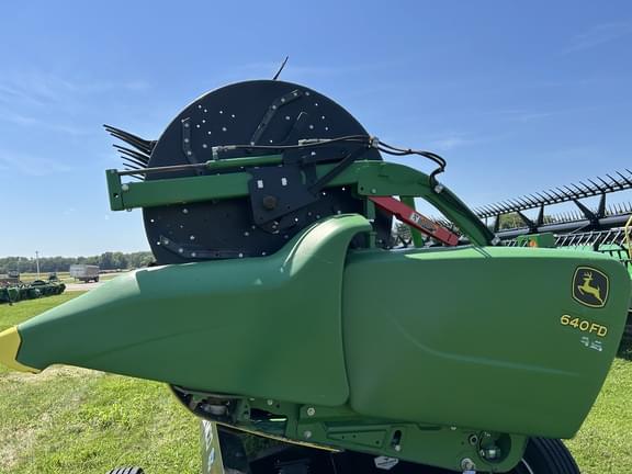 Image of John Deere 640FD equipment image 2