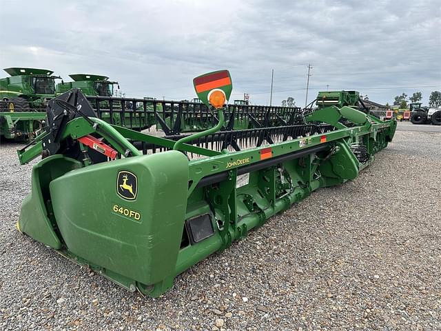 Image of John Deere 640FD equipment image 4