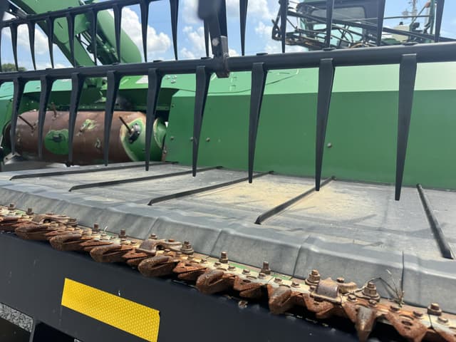 Image of John Deere 640FD equipment image 4