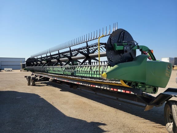 2018 John Deere 640FD Equipment Image0