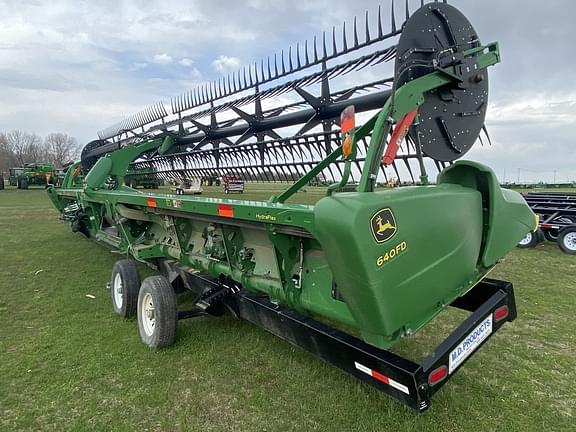 Image of John Deere 640FD equipment image 3