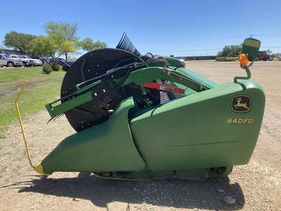 Image of John Deere 640FD equipment image 2