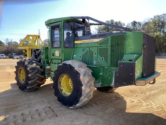 Image of John Deere 643L equipment image 1
