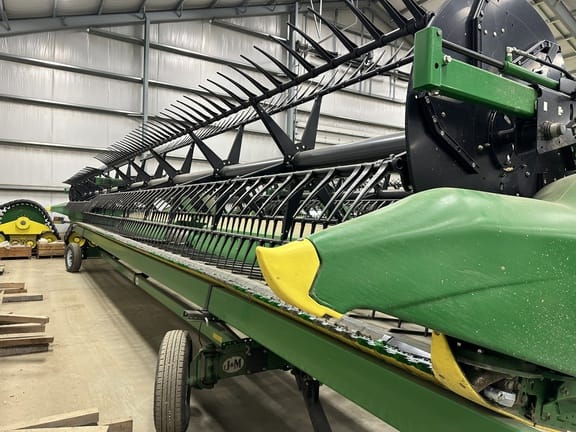 2018 John Deere 645FD Equipment Image0
