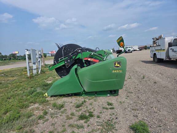 Image of John Deere 645FD equipment image 2