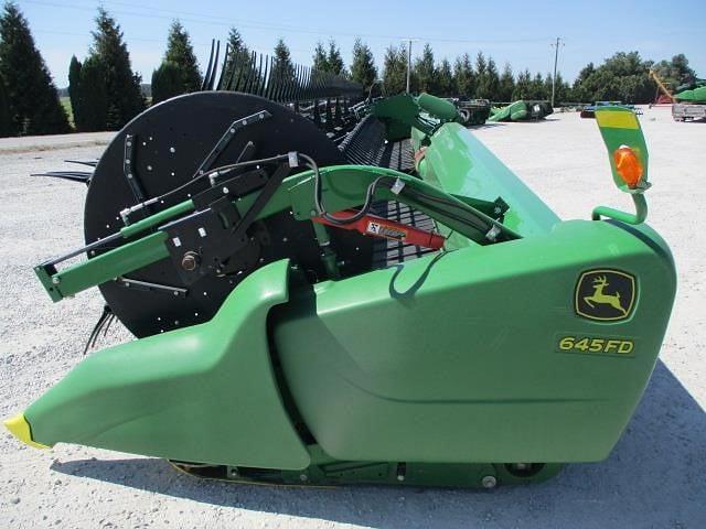 Image of John Deere 645FD equipment image 4