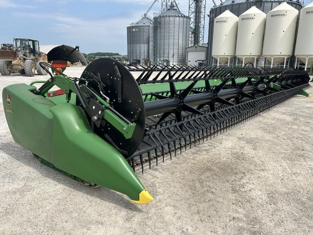 2018 John Deere 645FD Equipment Image0