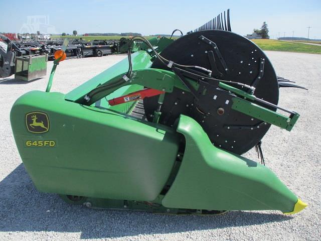 Image of John Deere 645FD equipment image 3