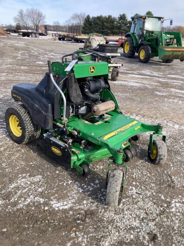 Image of John Deere 647A equipment image 1